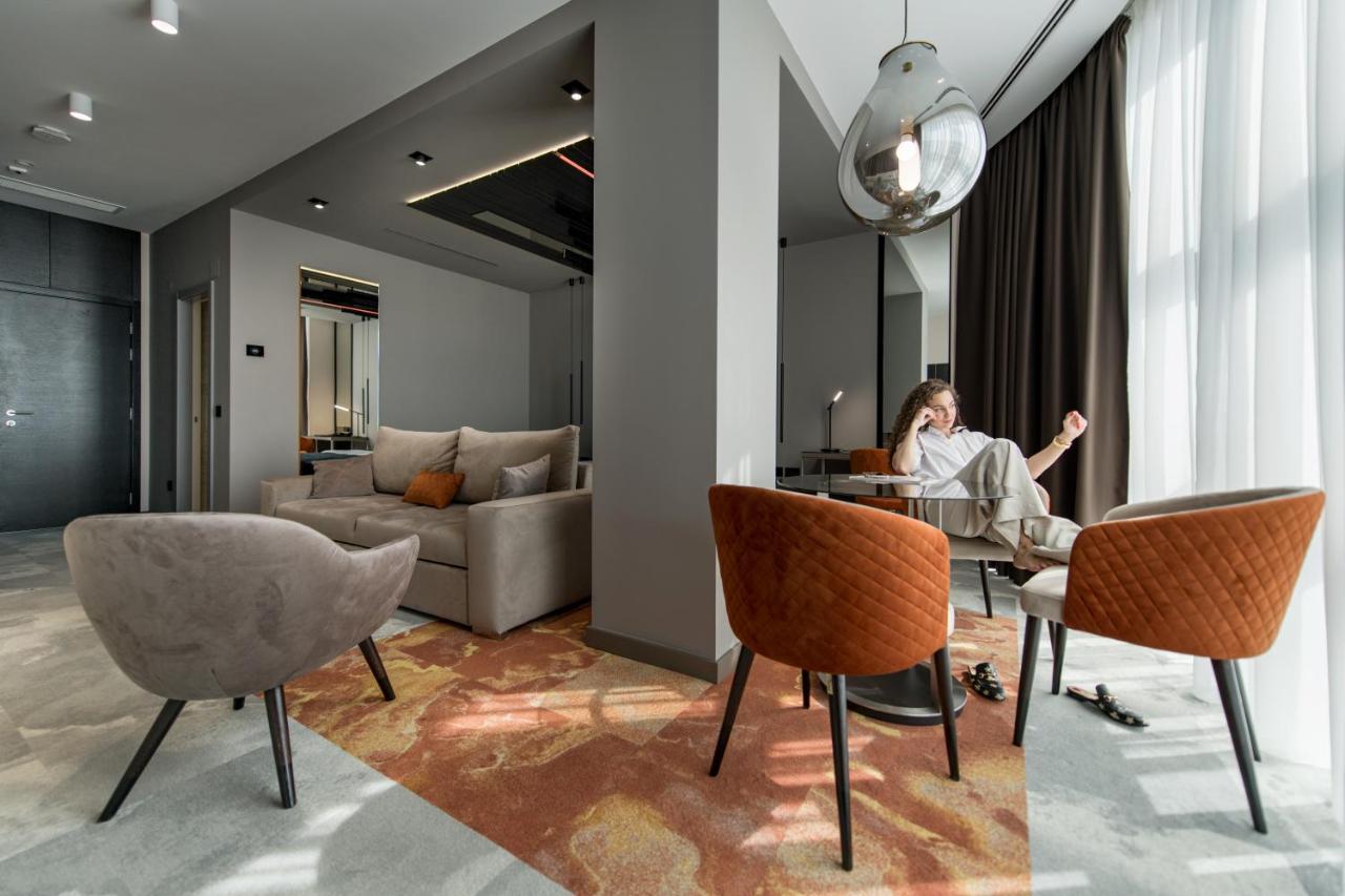Hotel Zeneva Lux 4*